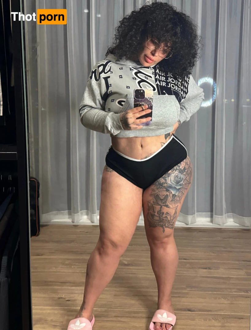 QueenAzitaXXX 13279073