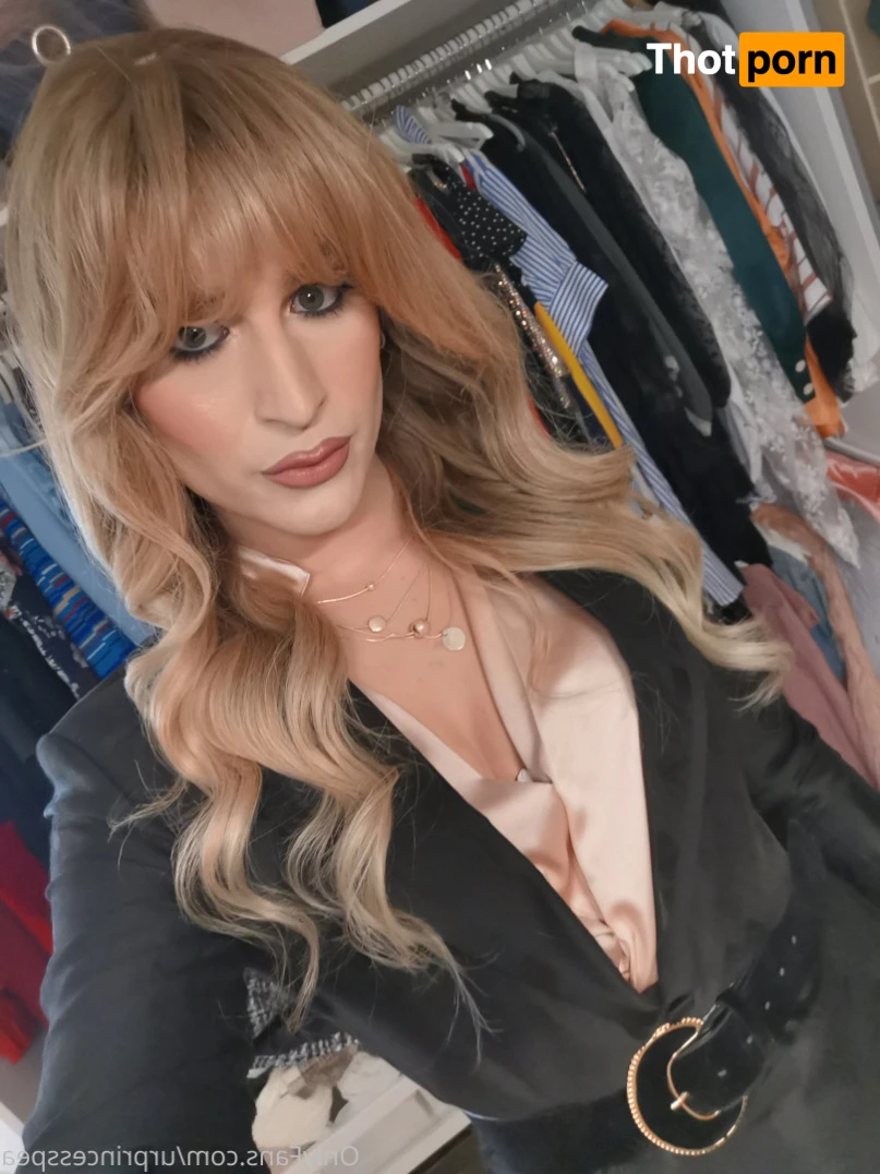 Mummy - Hung British TS 15507015