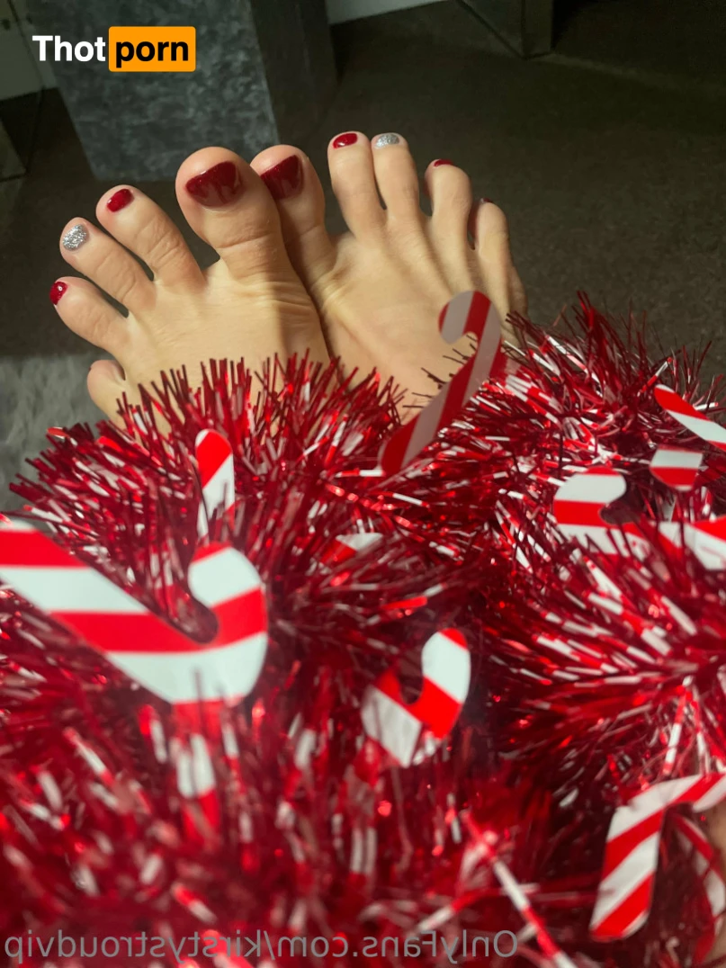 KirstyStroudVIP 15672579