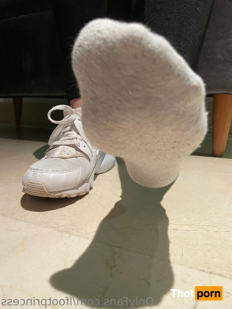 LittleFootPrincess 15354623