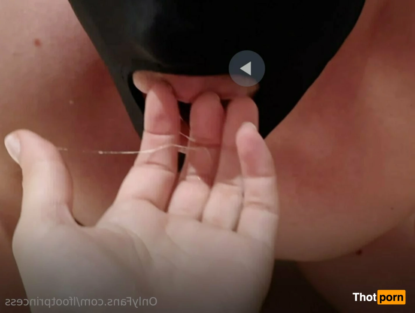 LittleFootPrincess 15355460