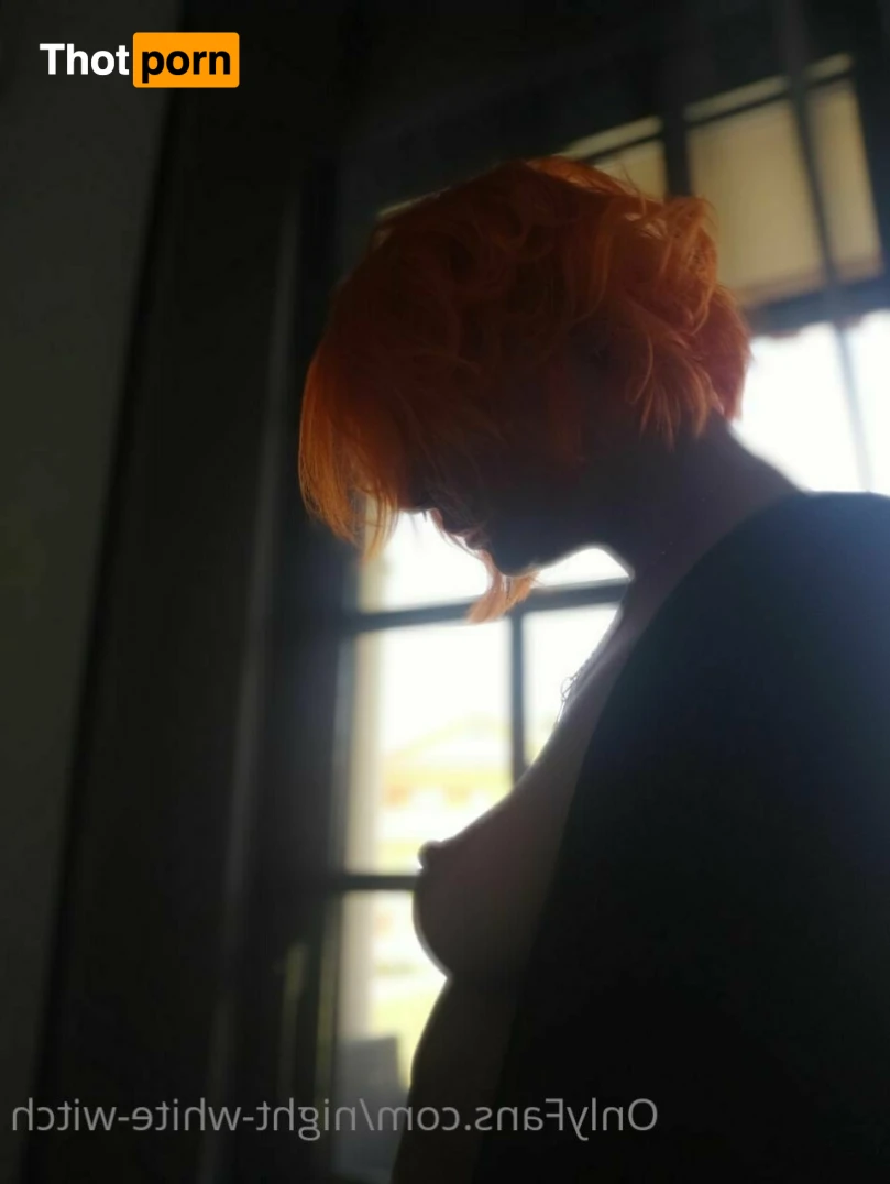 Night White Witch 13849245