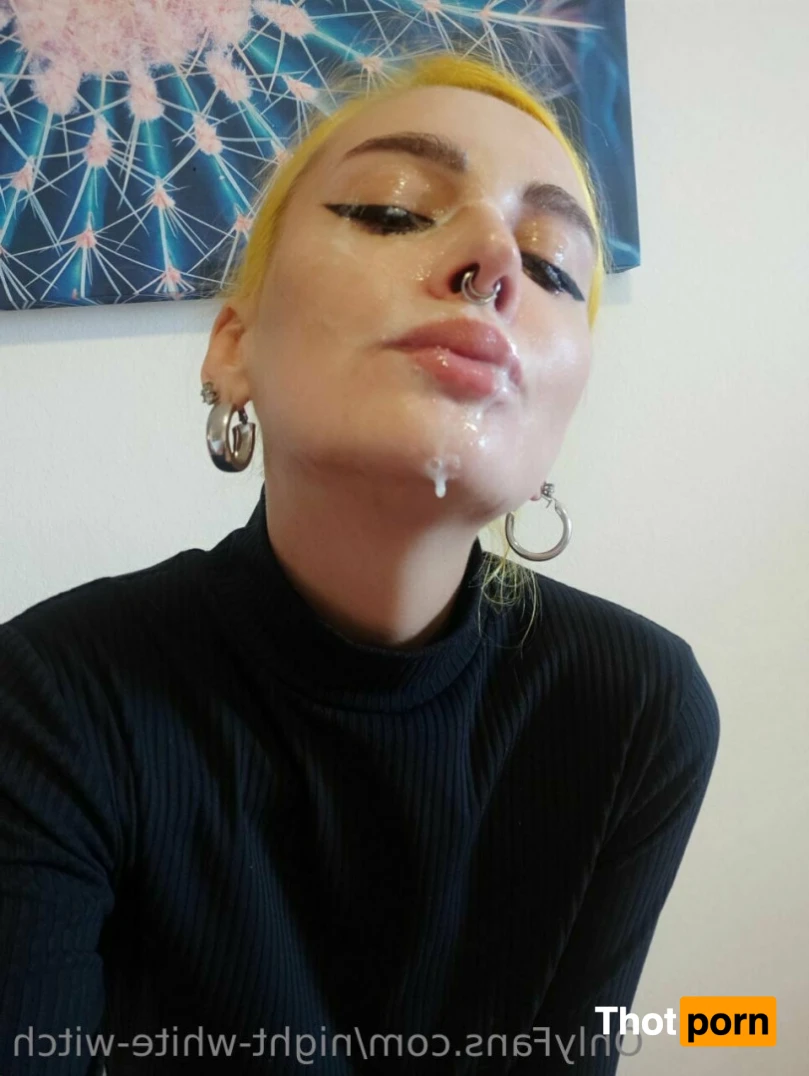 Night White Witch 13849529