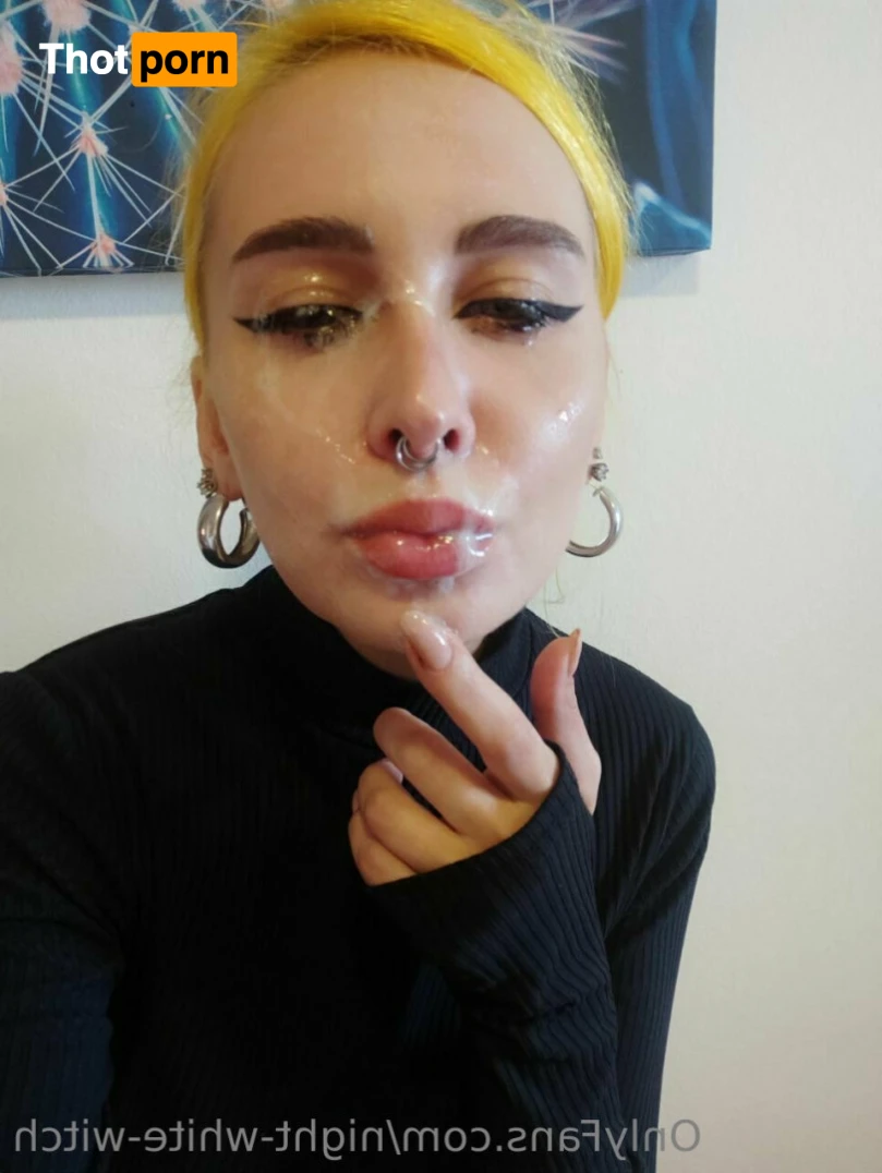 Night White Witch 13849575