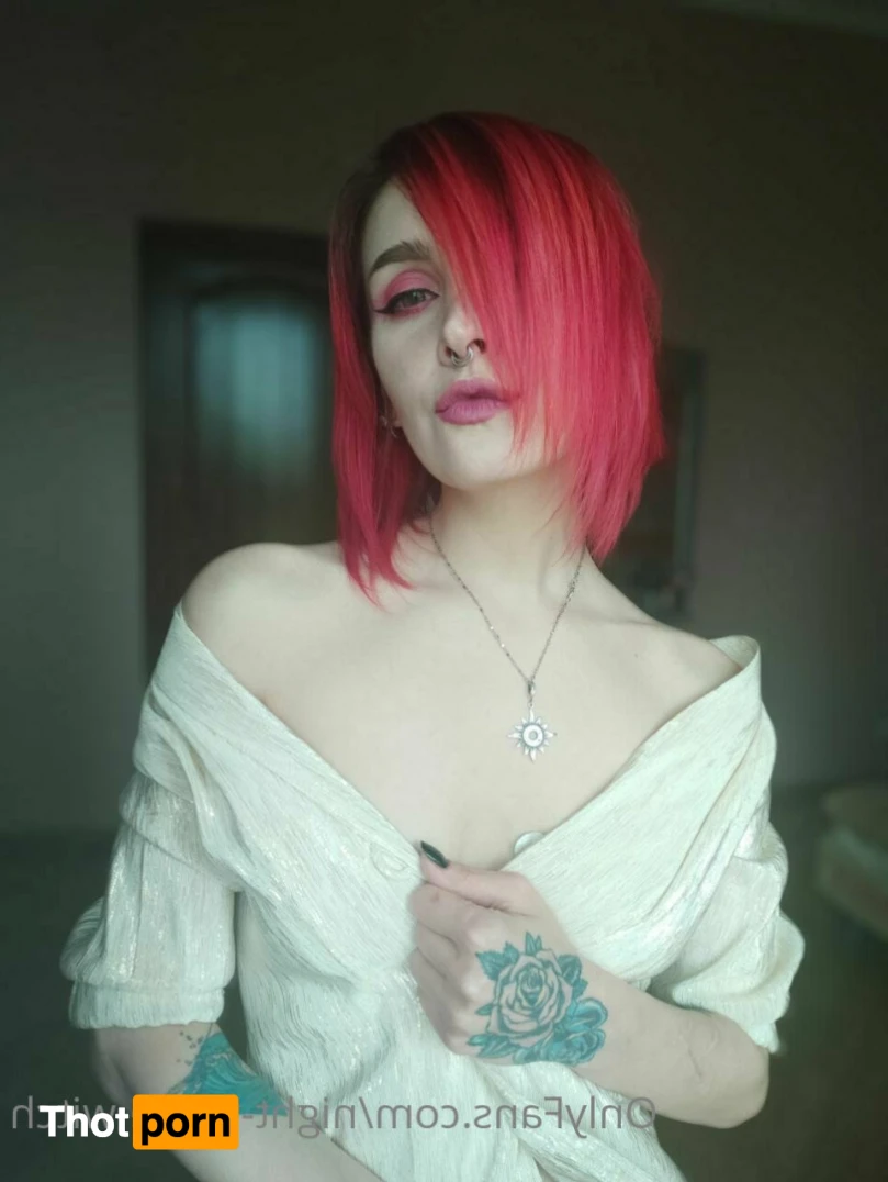 Night White Witch 13849880