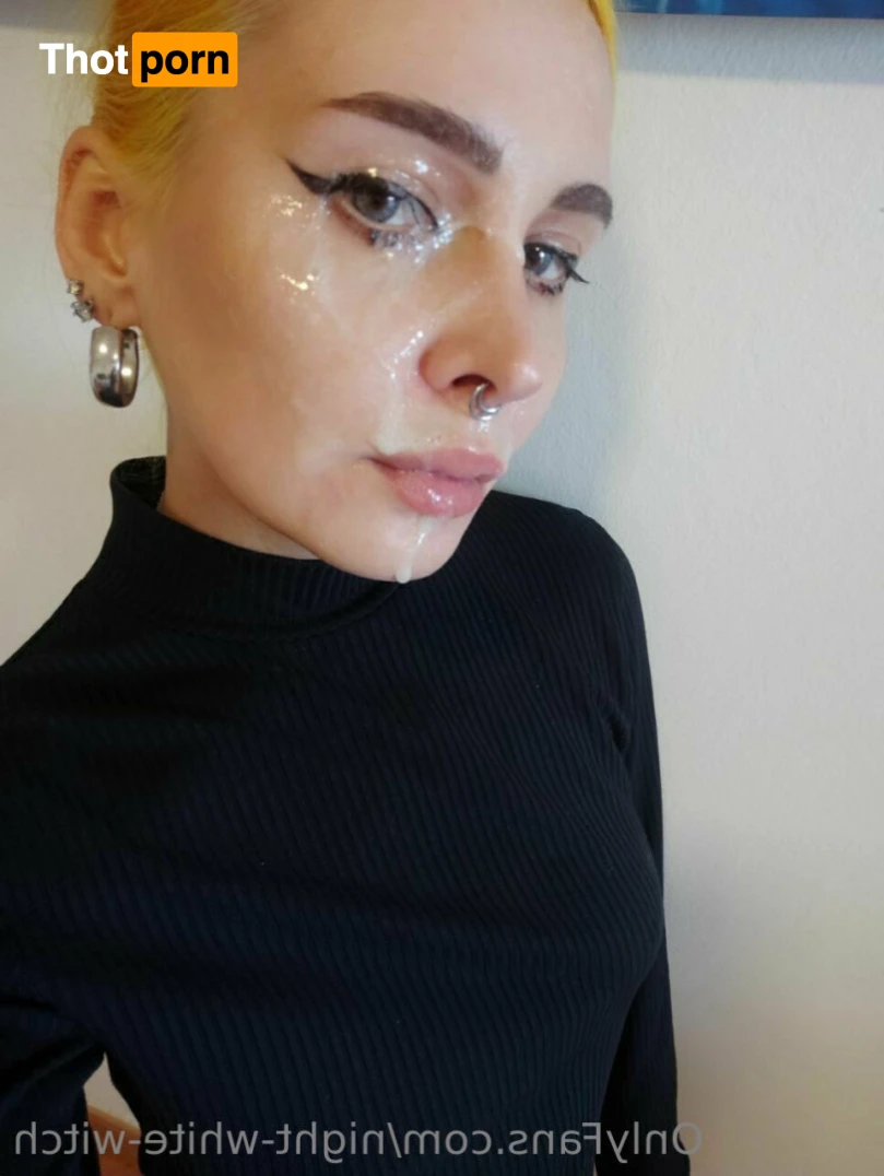 Night White Witch 13850166