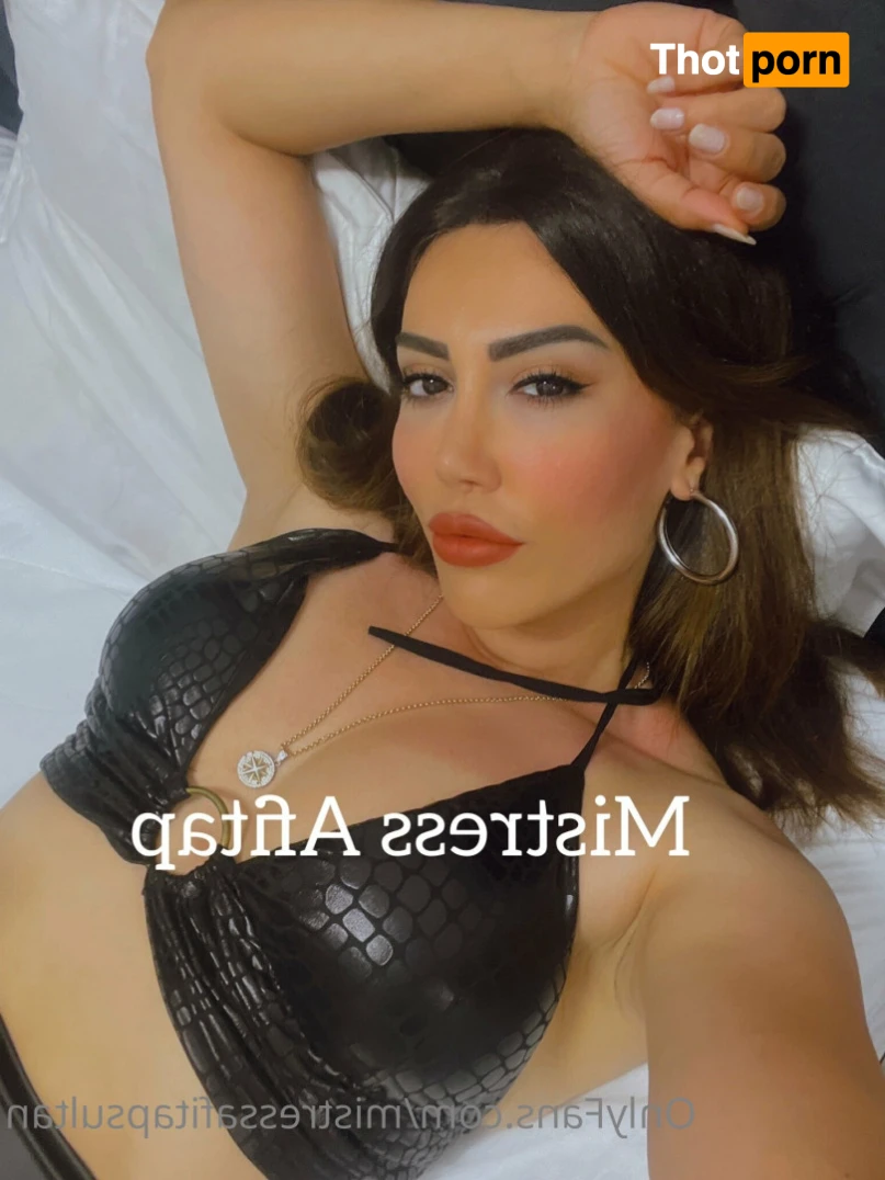 Mistress Afitap 14642461