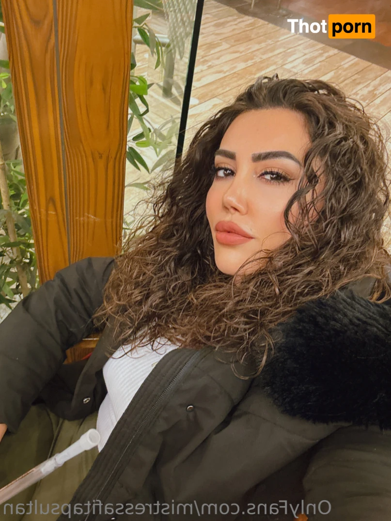 Mistress Afitap 14642468