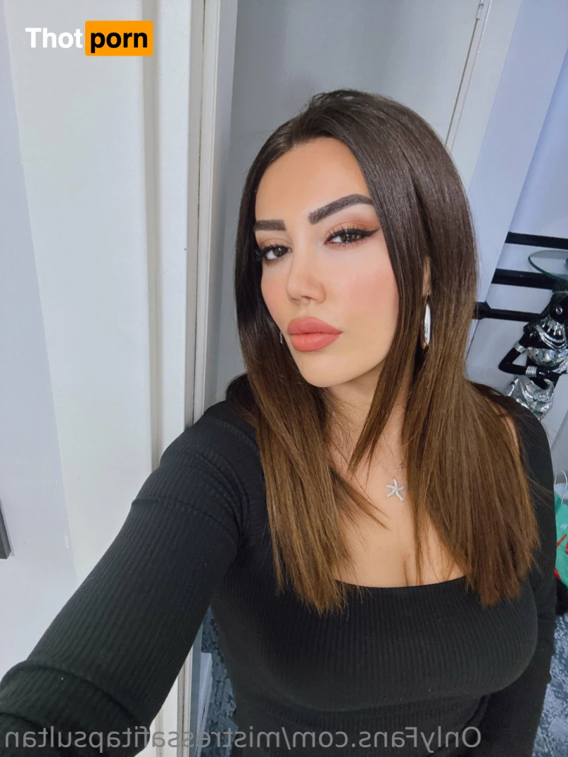 Mistress Afitap 14642882