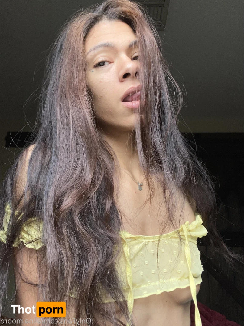 ᴀʟɪɴᴀ ᴍᴏᴏʀᴇ 14591143