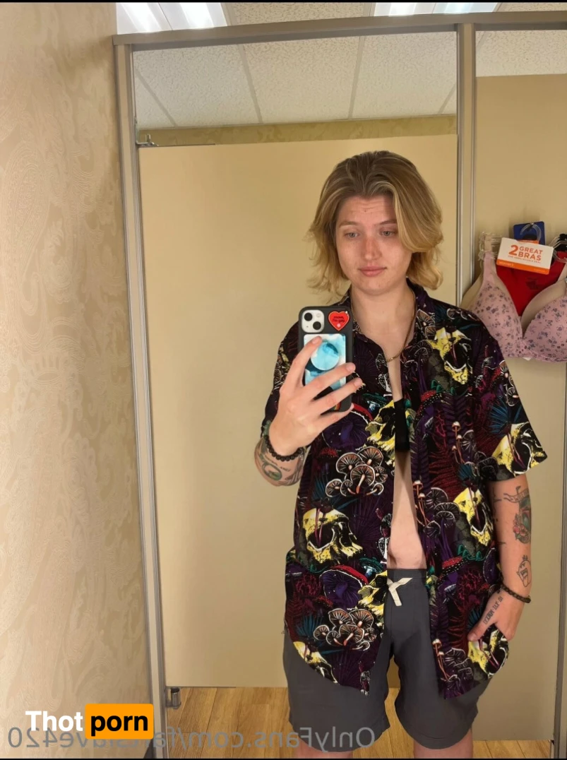 fartslave420 13890530