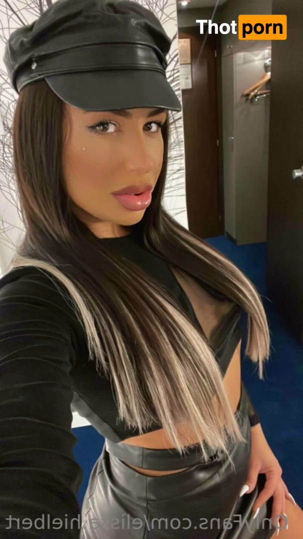 elissa.hielbert 16550145