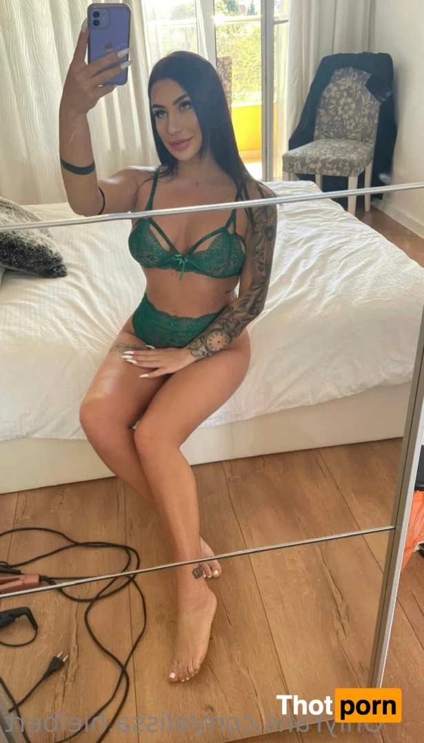 elissa.hielbert 16550168