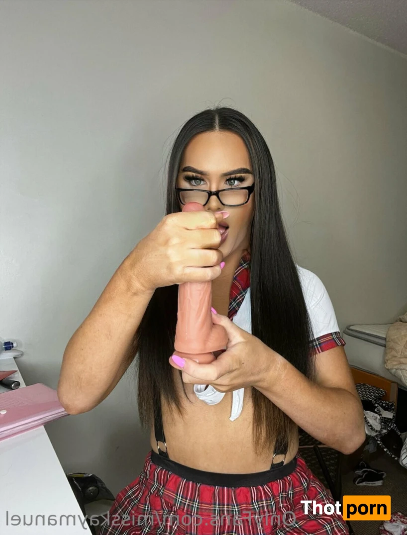 misskaymanuel 14759889