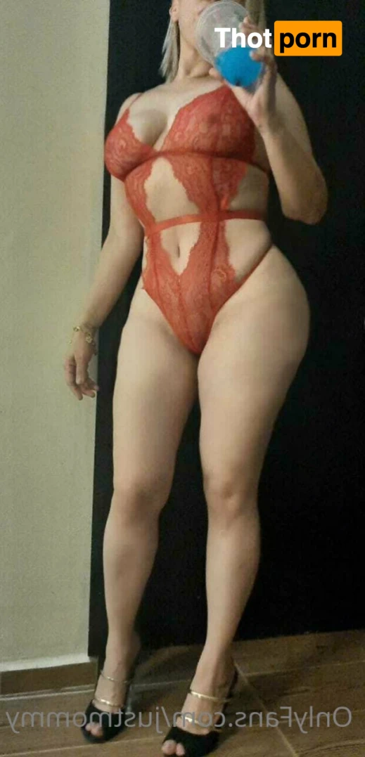 Fantasy Mommy 13893354