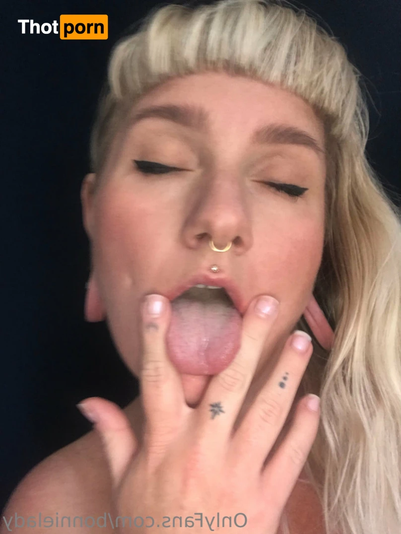 Mommy Bonnie 13347922