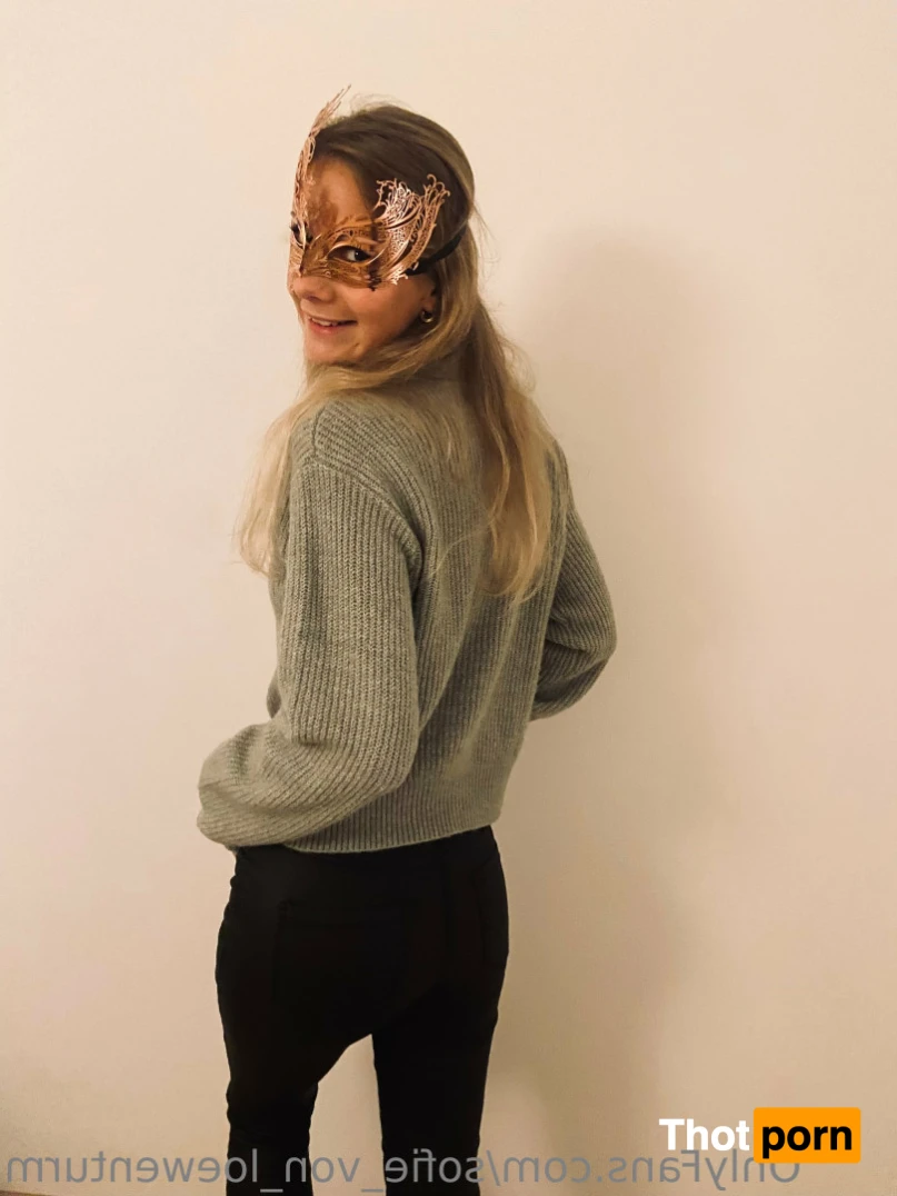 sofie_von_loewenturm 15522304