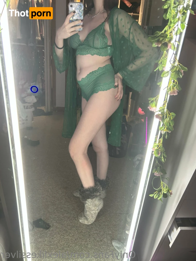 alexlikessilver 14748209