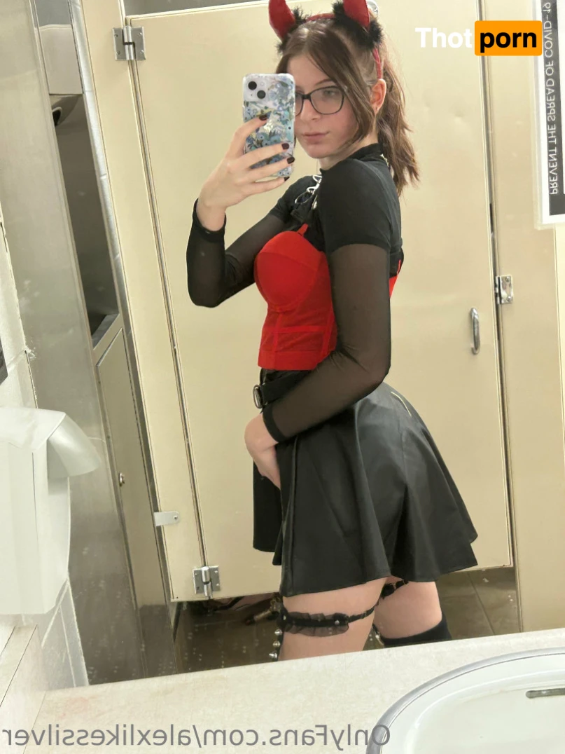 alexlikessilver 14748343