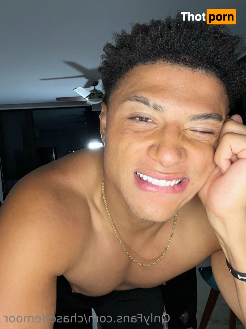 Chase DeMoor 🍆💦😩💛 15263983