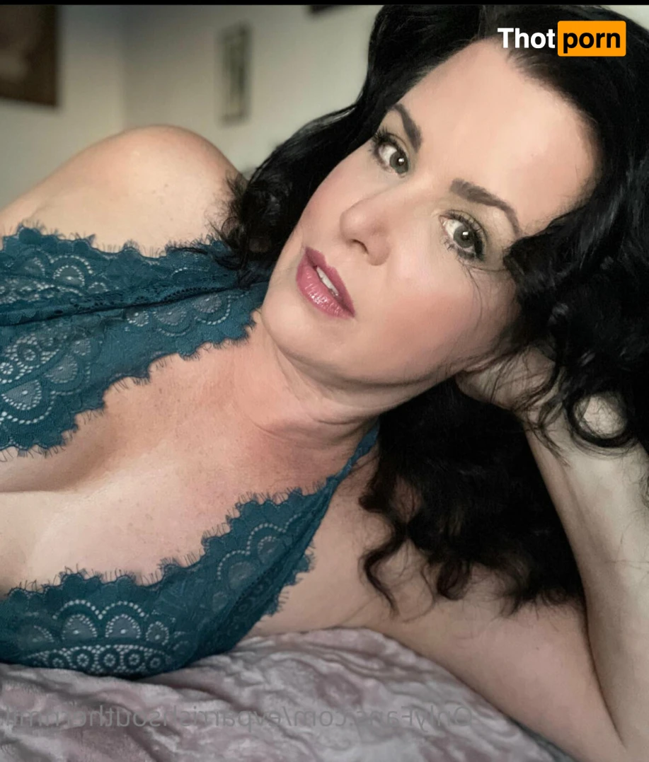 Evangeline (EV) Parrish 14126046