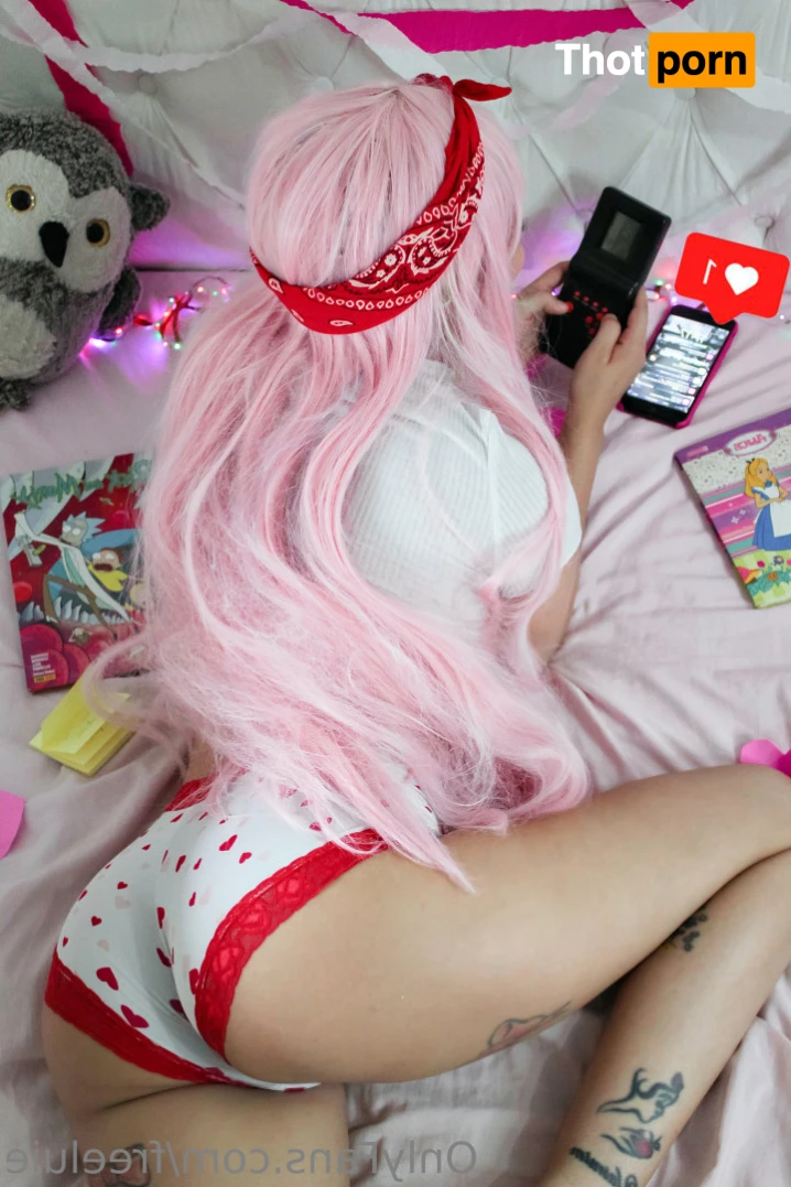 Luie Suicide 12948995