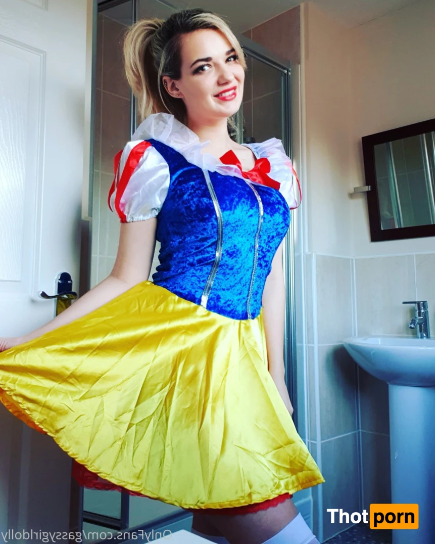 Gassy Dolly 11165359