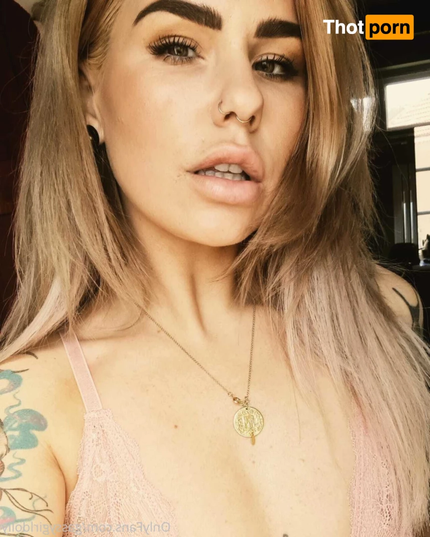 Gassy Dolly 11169548