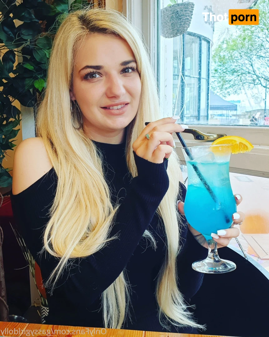 Gassy Dolly 12921729