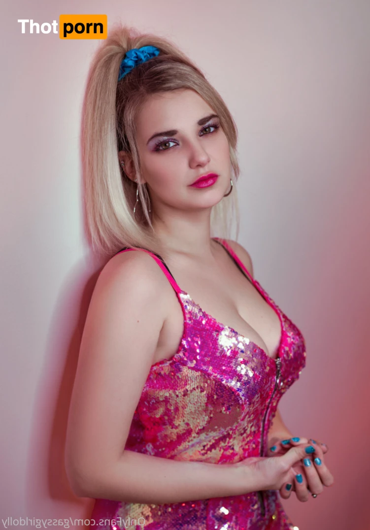 Gassy Dolly 12922401