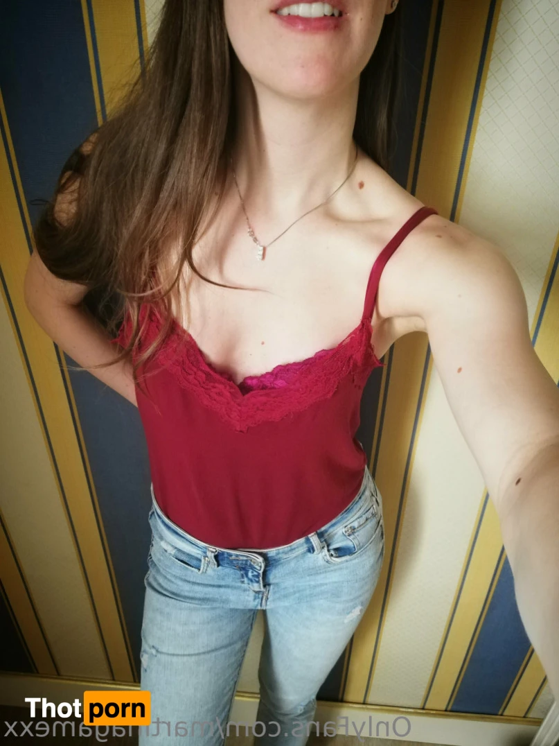 Martina Venti 11190123