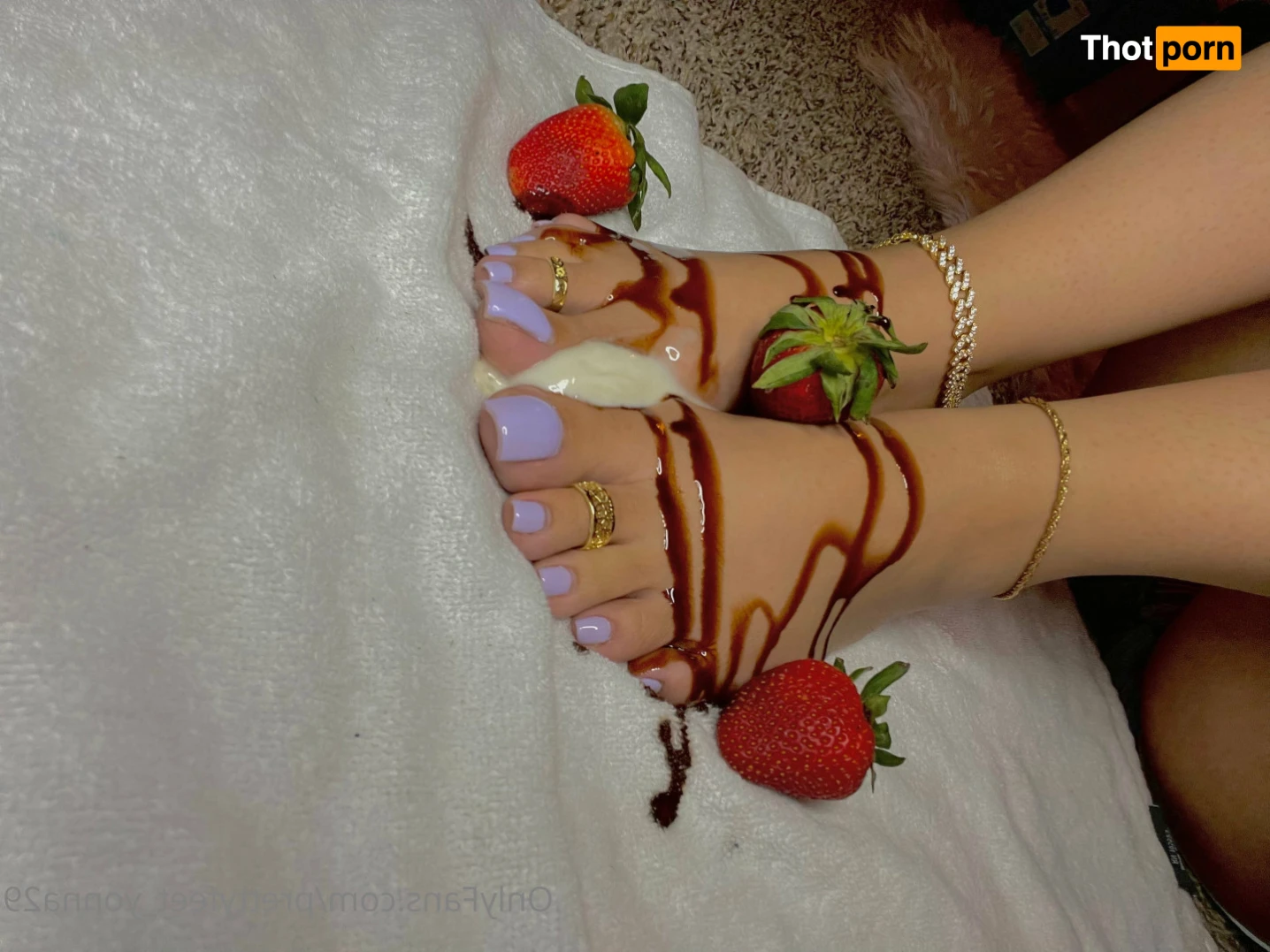 Pretty Yonna 12715260