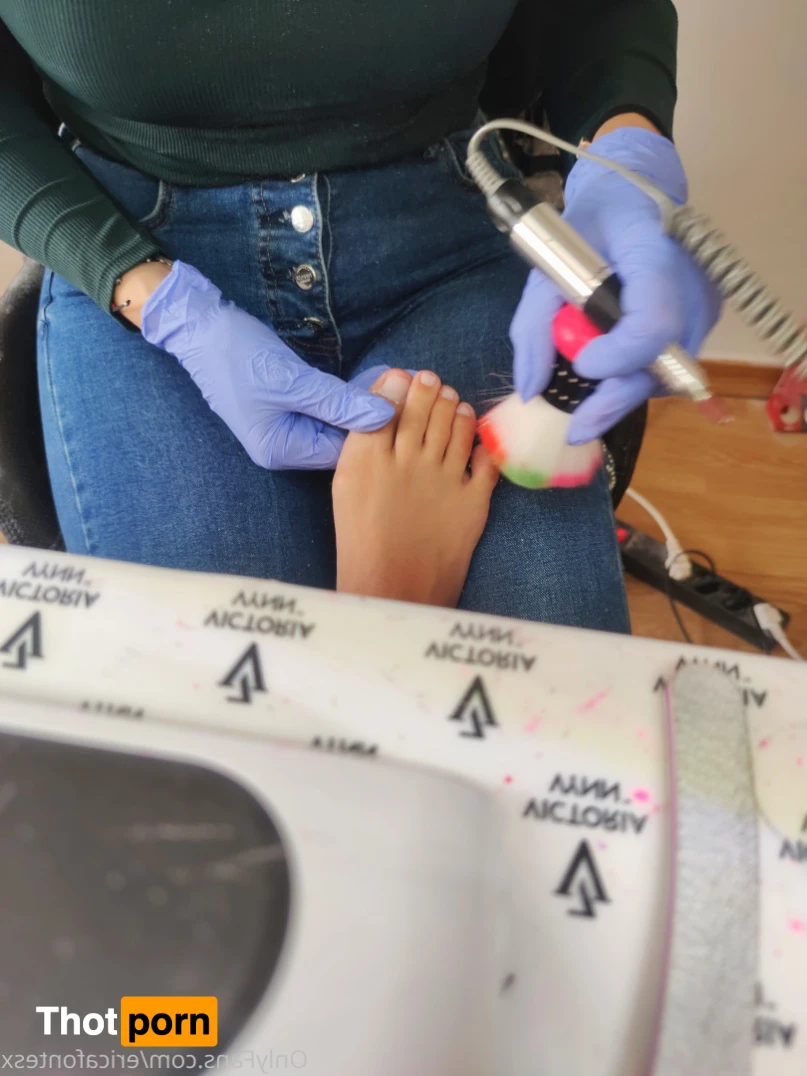 𝓔𝓻𝓲𝓬𝓪 𝓕𝓸𝓷𝓽𝓮𝓼x 14276421