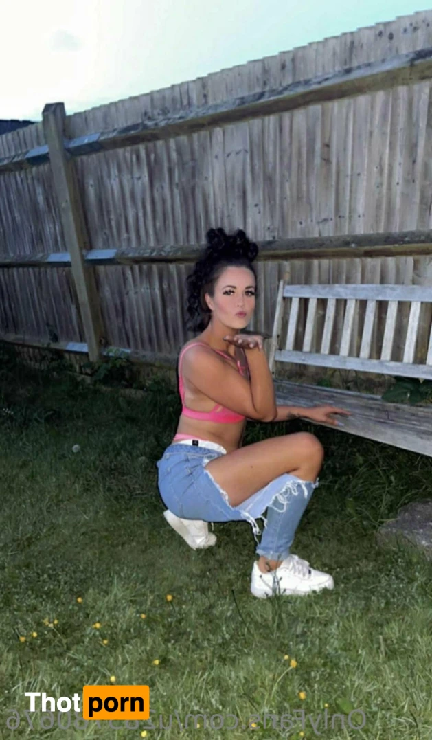 brunettegirlxox 15658341