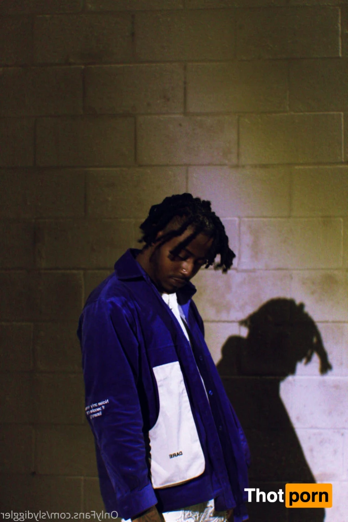 Sly Diggler 15335774