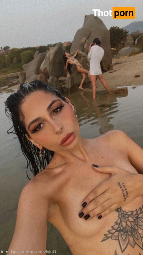 Larissa Chenot 15430021