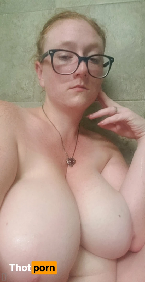 Gamer_wifey_92 13579879