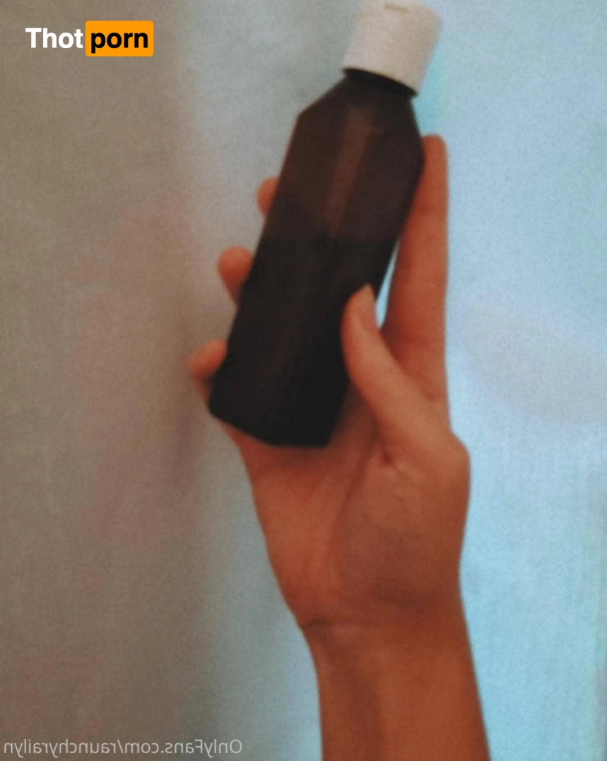 Mrs. Ruby Railyn 1000603