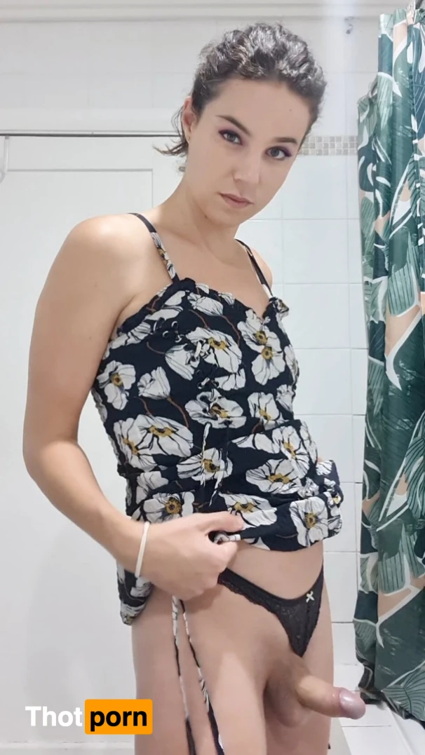 Hayley Green 16381293