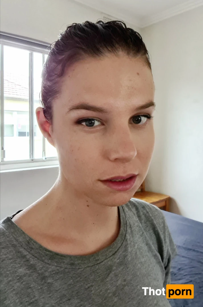 Hayley Green 16381693