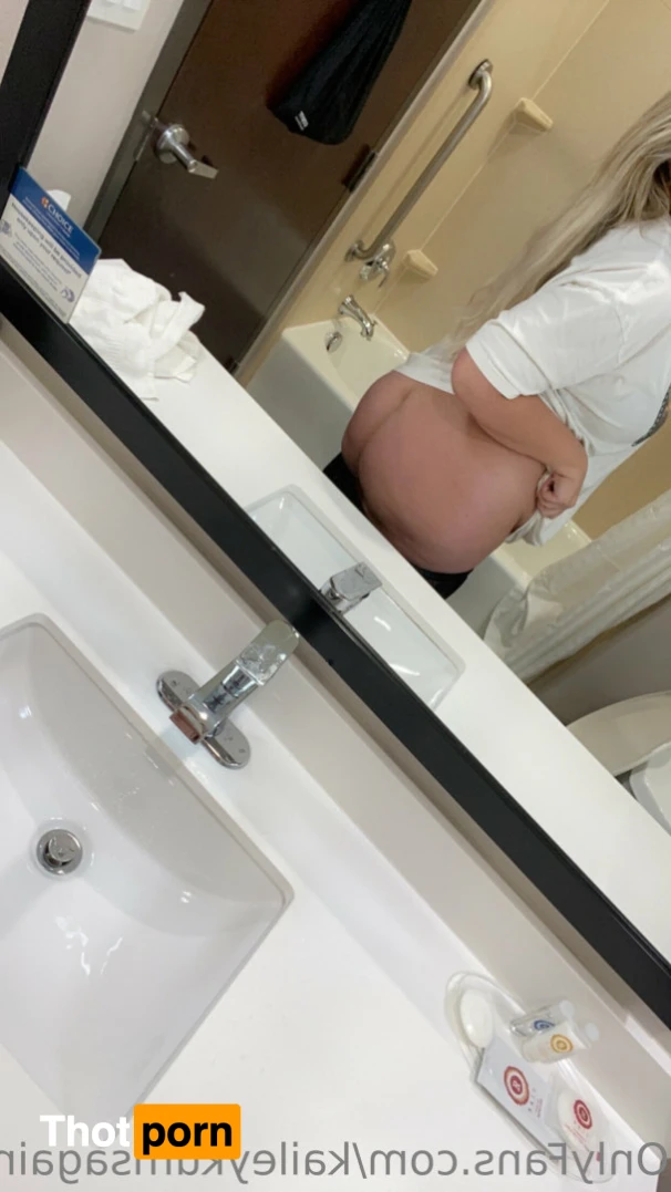 Kailey Kums 🎀 14099013