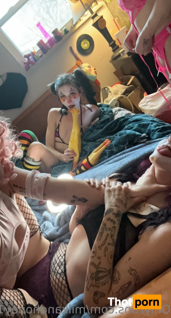 milkandhoney1201 14245282