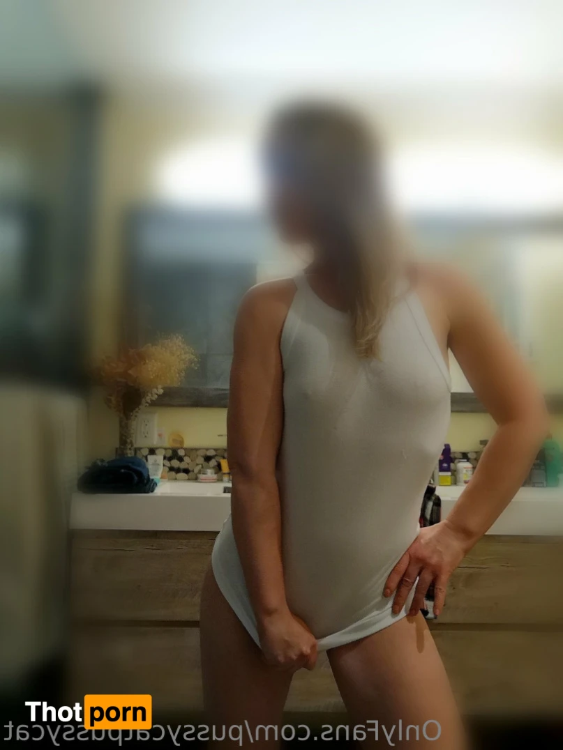 Perfectpussycat 14962623