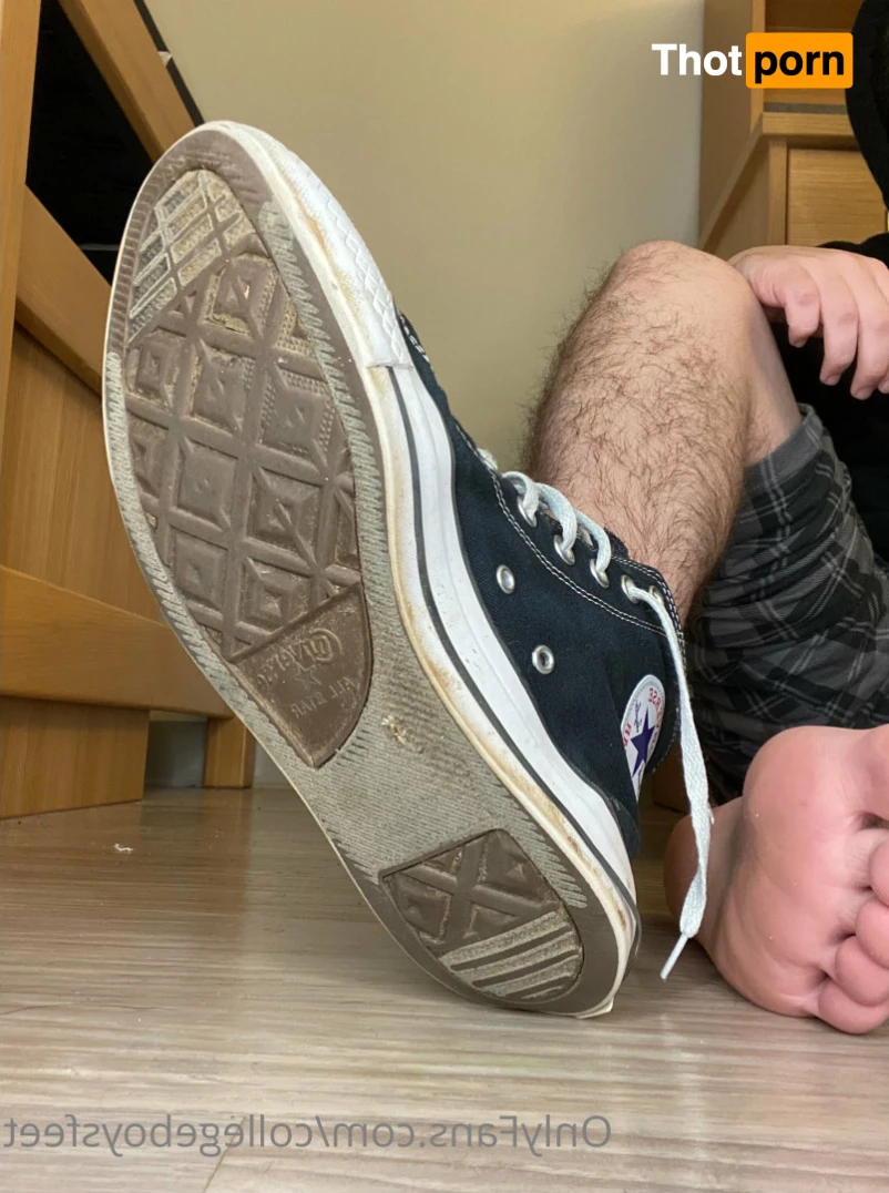 College Boys Feet 🔞 14644407