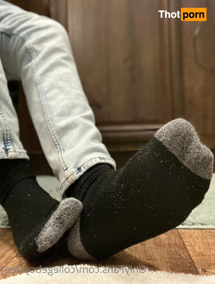 College Boys Feet 🔞 14644470