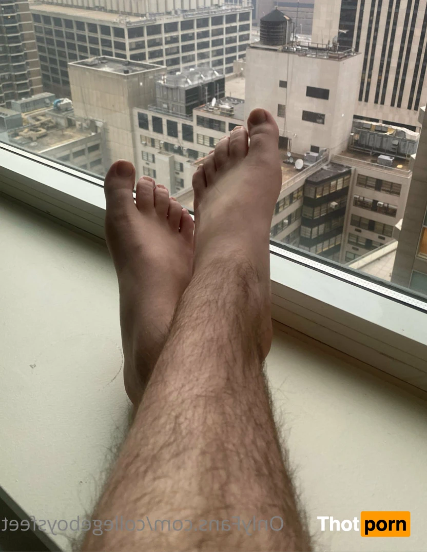 College Boys Feet 🔞 14644529