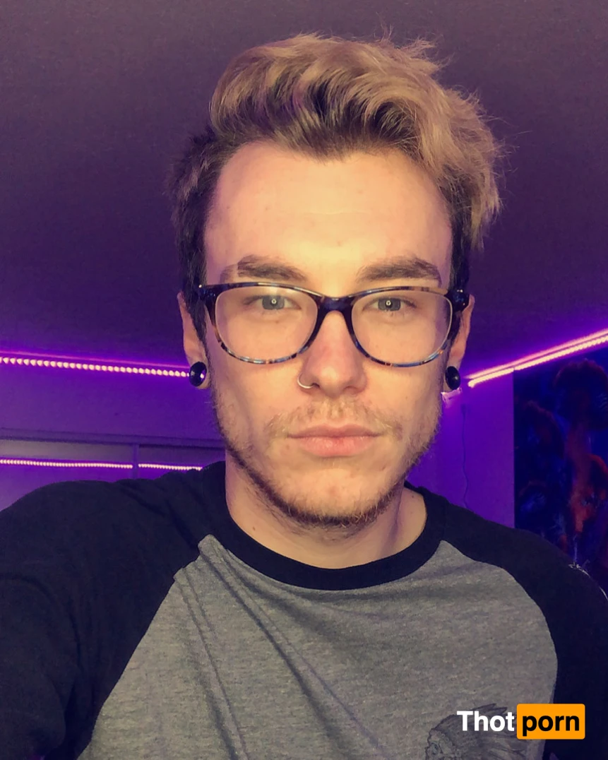 Show me your butthole 11831667