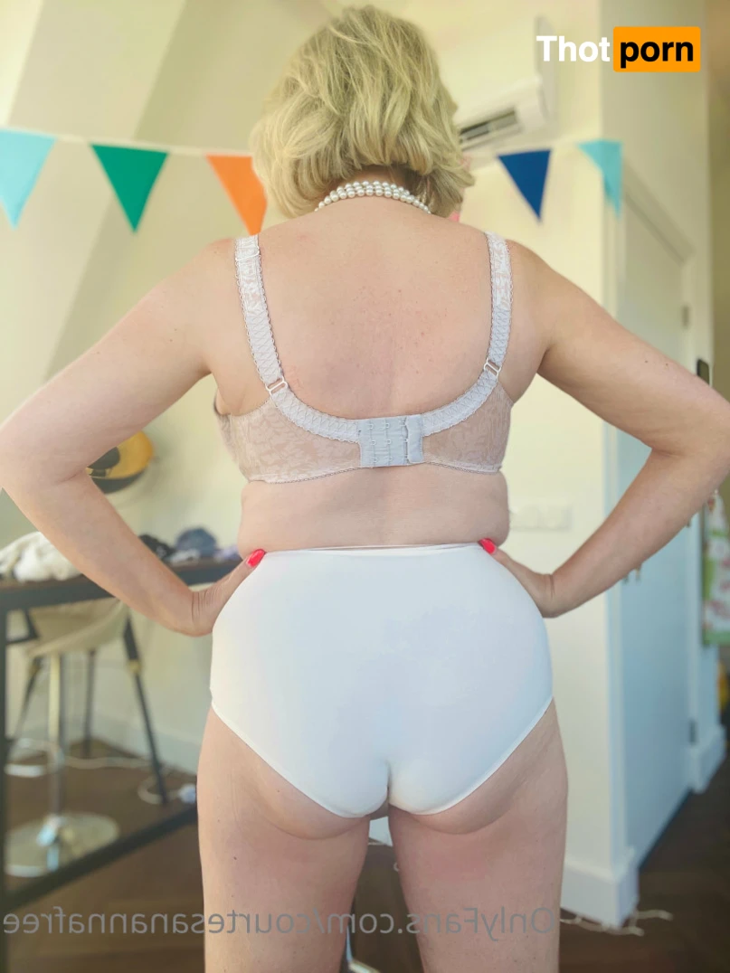 CourtesanannaFREE 15838391