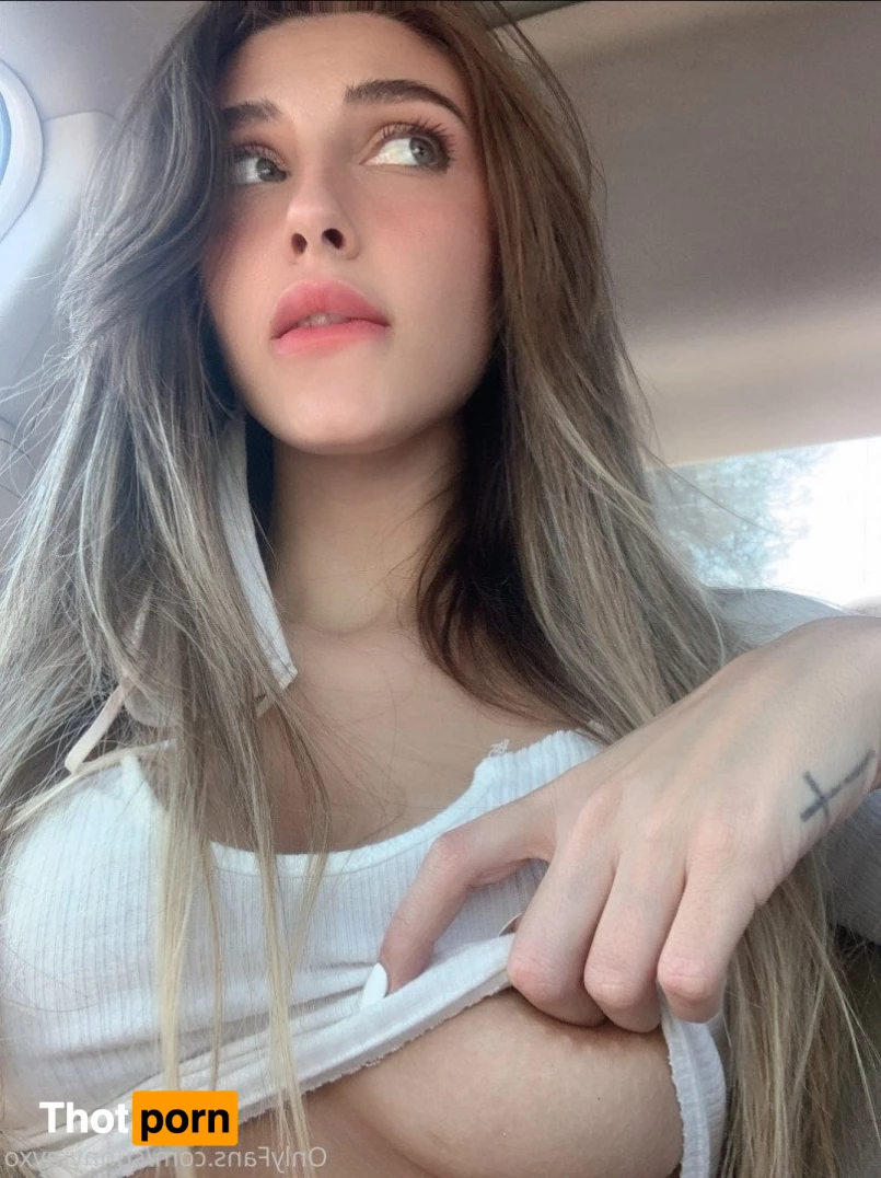 Ray of sun☀️✨ 1000899