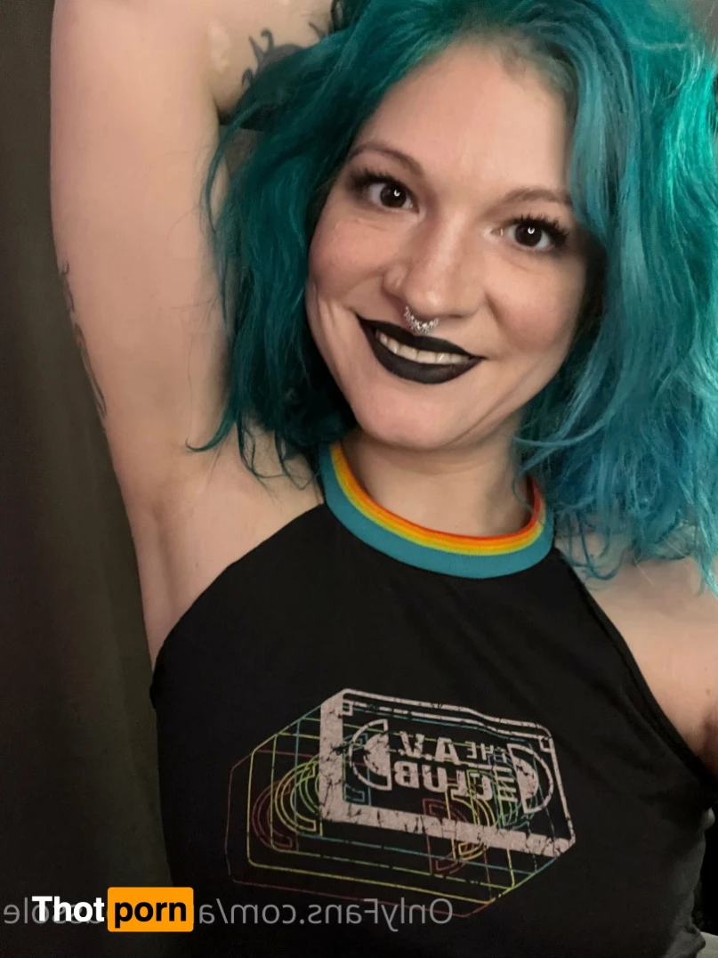 Goddess Amanda 11570864